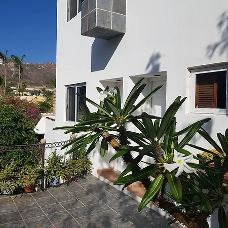 Los Milagros Hotel